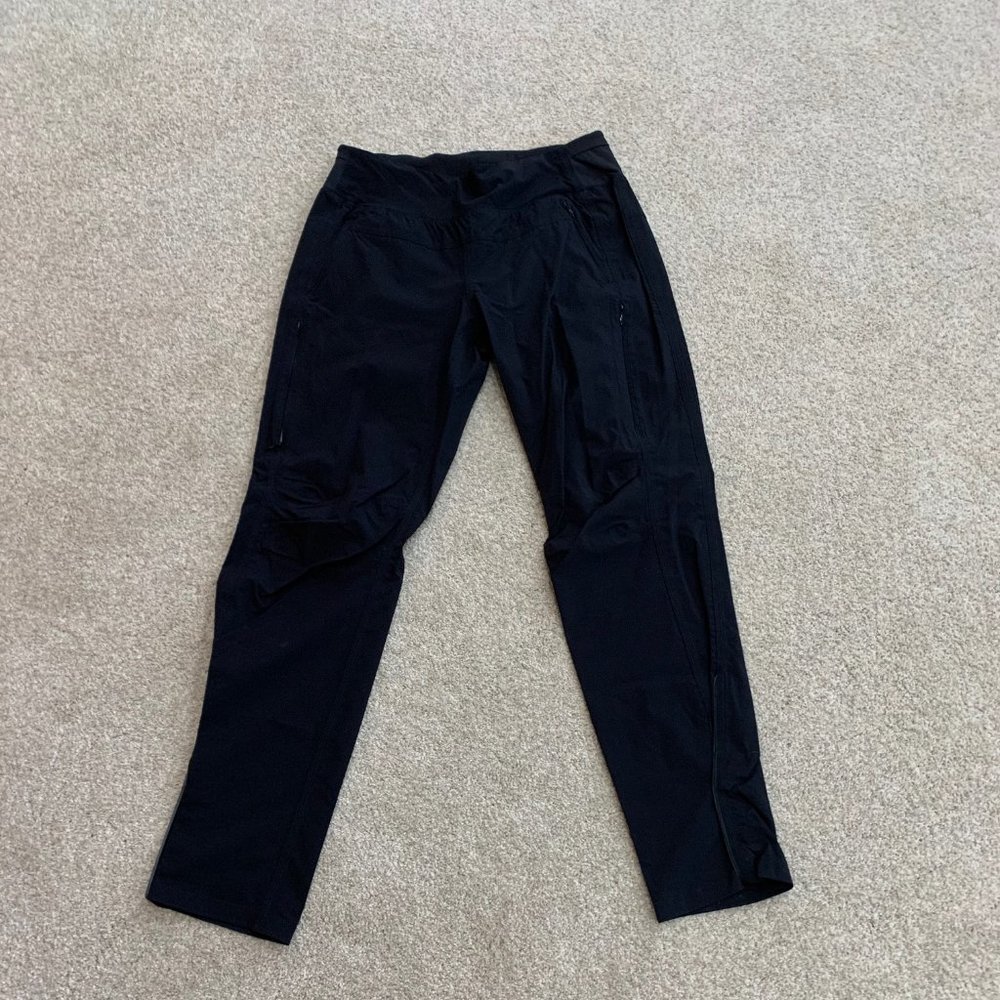 Lululemon Black Lightweight Pants 10